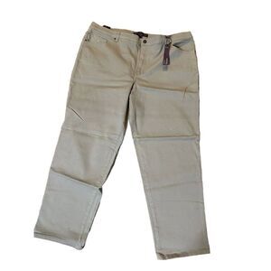 NWT Gloria Vanderbilt Amanda 24W Tapered Leg classic Fit‎ Mid-rise Jeans